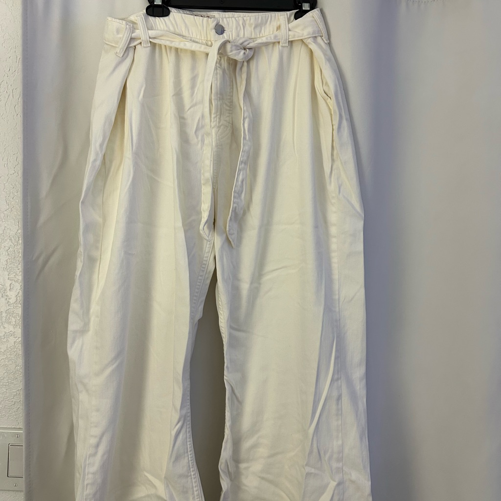 New Jen7 Tailorless Flare Pant